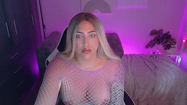 a belladanger online show from 12, 4, 2026