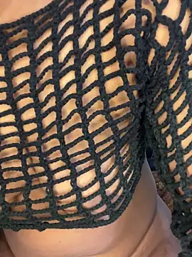 Snapshot of sweetestval chatting on 22, 10, 2025 sweetestval online show from 22, 10, 2025