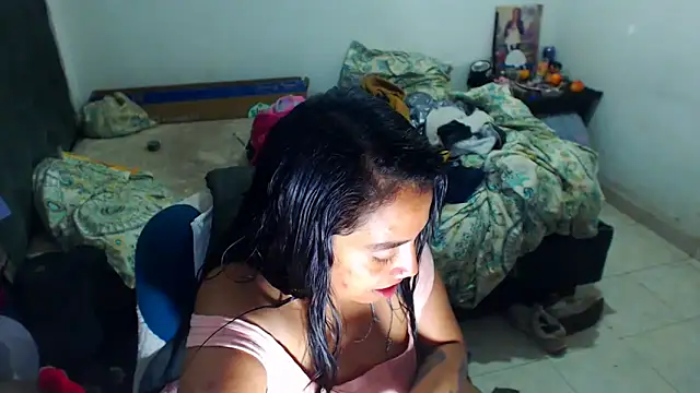 AmaraRoberts420 online show from 25, 10, 2025