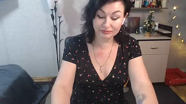 Snapshot of BeatriksS chatting on 29, 12, 2024 BeatriksS online show from 29, 12, 2024