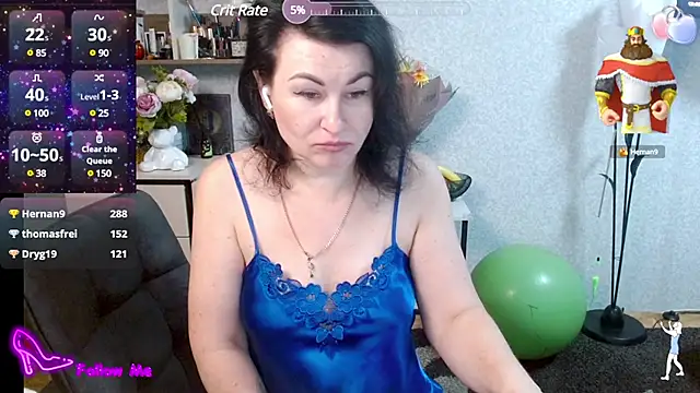 Snapshot of BeatriksS chatting on 2, 2, 2025 BeatriksS online show from 2, 2, 2025