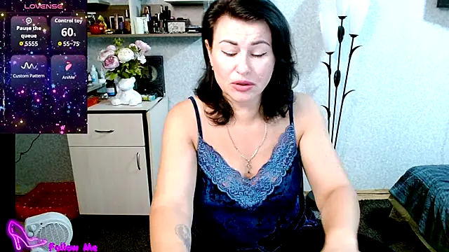 Snapshot of BeatriksS chatting on 1, 10, 2025 BeatriksS online show from 1, 10, 2025