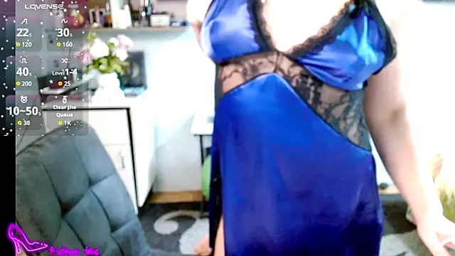 Snapshot of BeatriksS chatting on 23, 10, 2025 BeatriksS online show from 23, 10, 2025