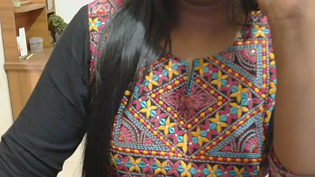 Snapshot of esita_1212 chatting on 18, 3, 2026 esita 1212 online show from 18, 3, 2026