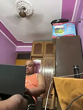 Snapshot of Dick_6inches chatting on 25, 4, 2026 Dick 6inches online show from 25, 4, 2026