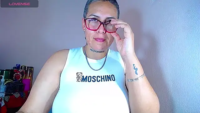 Yessi rousse online show from 26, 12, 2024