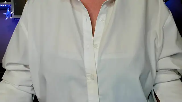 feliziaDesire online show from 3, 2, 2025