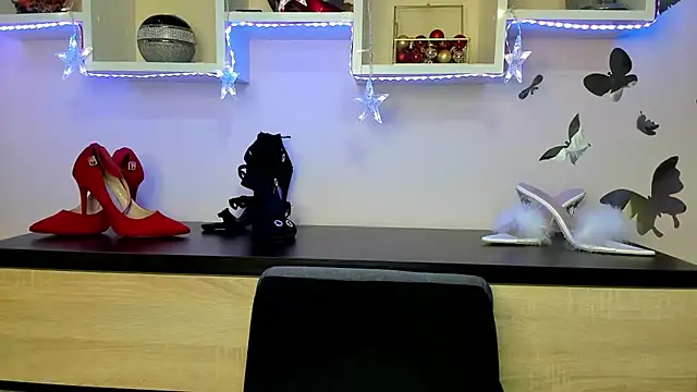 feliziaDesire online show from 15, 2, 2025