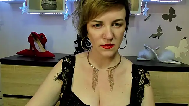 feliziaDesire online show from 3, 3, 2025