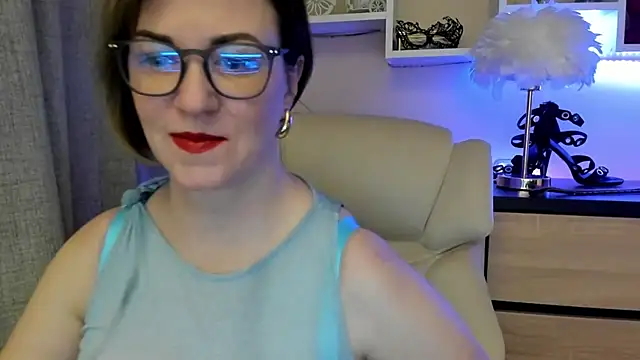 feliziaDesire online show from 27, 11, 2025