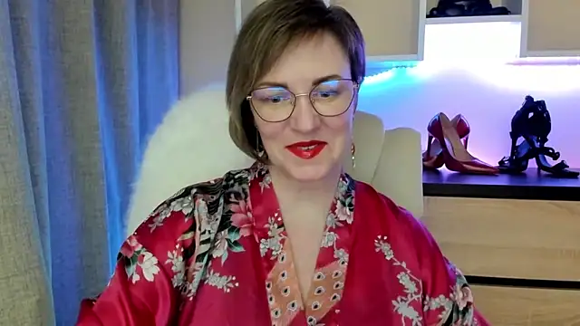 feliziaDesire online show from 3, 2, 2026