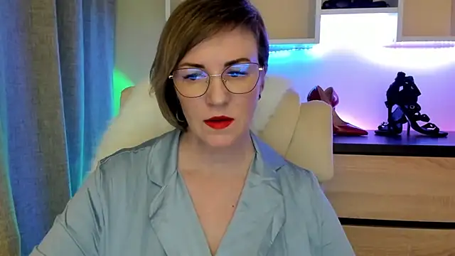 feliziaDesire online show from 10, 2, 2026