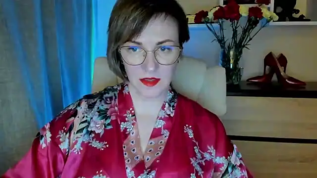Snapshot of feliziaDesire chatting on 2, 4, 2026 feliziaDesire online show from 2, 4, 2026