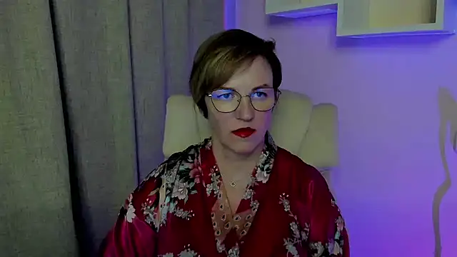 Snapshot of feliziaDesire chatting on 7, 7, 2026 feliziaDesire online show from 7, 7, 2026