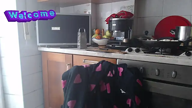 Snapshot of martachatte chatting on 26, 2, 2025 martachatte online show from 26, 2, 2025