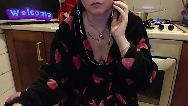 Snapshot of martachatte chatting on 4, 3, 2025 martachatte online show from 4, 3, 2025