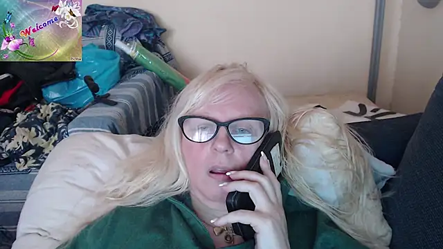 martachatte online show from 4, 11, 2025