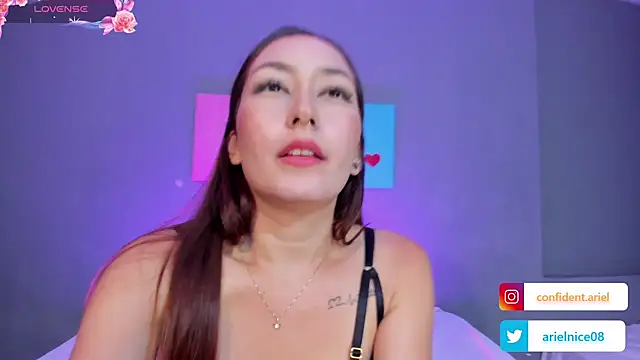 ariel35 online show from 22, 2, 2025