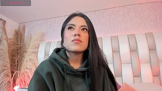 Rebeca jones online show from 14, 1, 2026