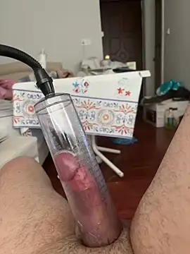 Snapshot of strange6696 chatting on 27, 2, 2025 strange6696 online show from 27, 2, 2025