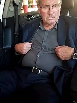 stiffandlubedxh online show from 19, 3, 2025