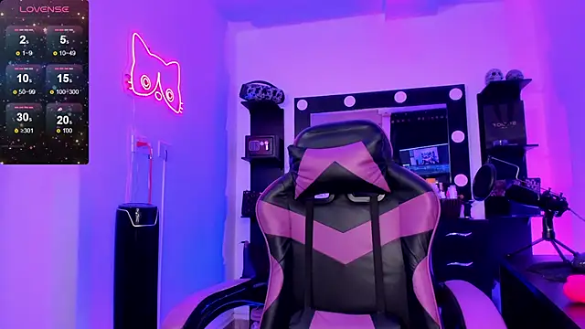 Snapshot of miss_kitty chatting on 1, 4, 2026 miss kitty online show from 1, 4, 2026