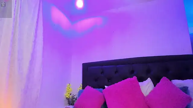 Snapshot of lonely_shewolf chatting on 8, 3, 2025 lonely shewolf online show from 8, 3, 2025