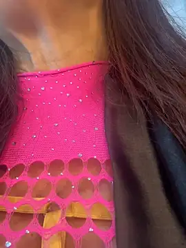 Snapshot of lonely_shewolf chatting on 28, 11, 2025 lonely shewolf online show from 28, 11, 2025