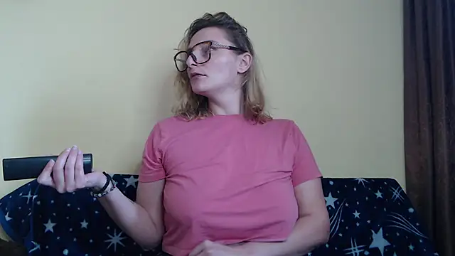 alicesweet21 online show from 23, 2, 2025