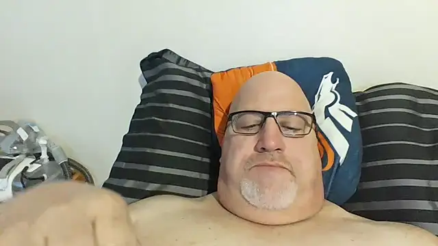 Bigbear0563 online show from 4, 3, 2025