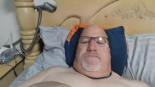 Bigbear0563 online show from 2, 4, 2026