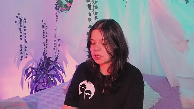 Mey moon online show from 22, 12, 2025