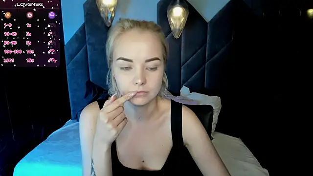 Snapshot of StephanieSweety chatting on 26, 1, 2025 StephanieSweety online show from 26, 1, 2025