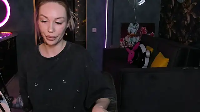 Blckmirrorr online show from 8, 11, 2025