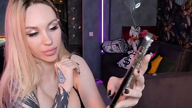 Snapshot of Blckmirrorr chatting on 30, 3, 2026 Blckmirrorr online show from 30, 3, 2026