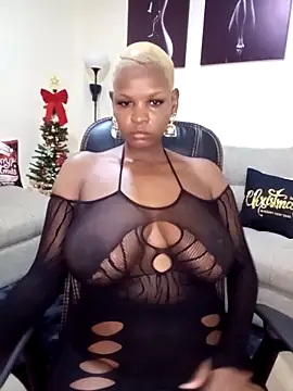 Snapshot of Sexy_panda69 chatting on 10, 12, 2024 Sexy panda69 online show from 10, 12, 2024