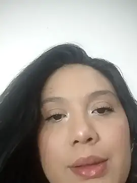 Snapshot of Lesliemilk5 chatting on 5, 7, 2026 Lesliemilk5 online show from 5, 7, 2026