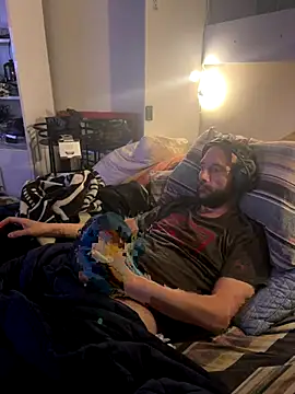 Snapshot of Helly069 chatting on 3, 11, 2025 Helly069 online show from 3, 11, 2025