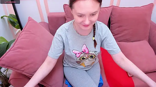 JannaVerdi  online show from 2, 2, 2026