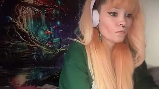 Snapshot of FRRANNKIE chatting on 2, 3, 2026 FRRANNKIE online show from 2, 3, 2026