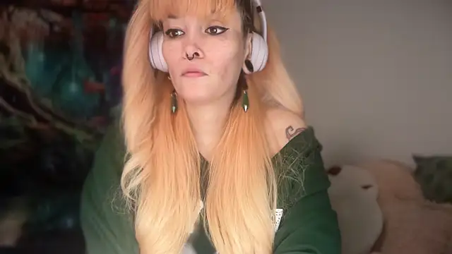 Snapshot of FRRANNKIE chatting on 2, 3, 2026 FRRANNKIE online show from 2, 3, 2026