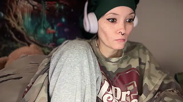 Snapshot of FRRANNKIE chatting on 13, 3, 2026 FRRANNKIE online show from 13, 3, 2026