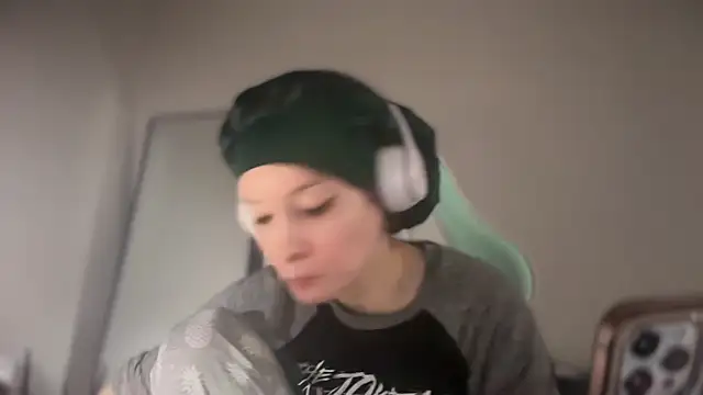 Snapshot of FRRANNKIE chatting on 22, 3, 2026 FRRANNKIE online show from 22, 3, 2026