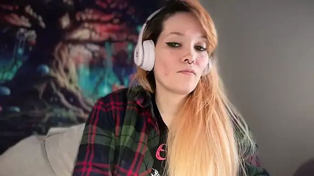 Snapshot of FRRANNKIE chatting on 24, 3, 2026 FRRANNKIE online show from 24, 3, 2026