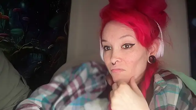 Snapshot of FRRANNKIE chatting on 2, 4, 2026 FRRANNKIE online show from 2, 4, 2026