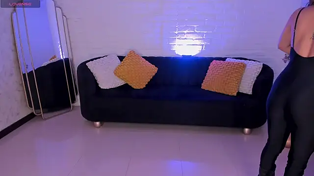 BiancaPierce online show from 15, 9, 2025