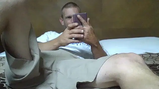 Snapshot of daddytim0 chatting on 20, 4, 2026 daddytim0 online show from 20, 4, 2026