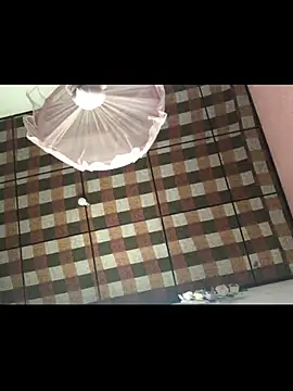 Snapshot of Naughty_soulz chatting on 21, 10, 2025 Naughty soulz online show from 21, 10, 2025