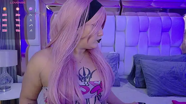 valkiria moore online show from 1, 11, 2025