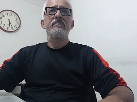 cenizo10124 online show from 2, 12, 2024